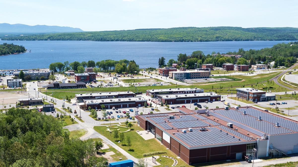 microréseau solaire photovoltaïque dans le centre-ville de Lac-Mégantic