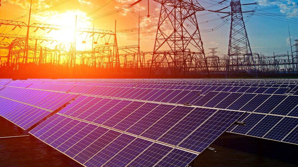 Énergie solaire à grande échelle au Québec.