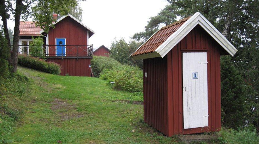 Toilette sèche ou à compost, Réglementation