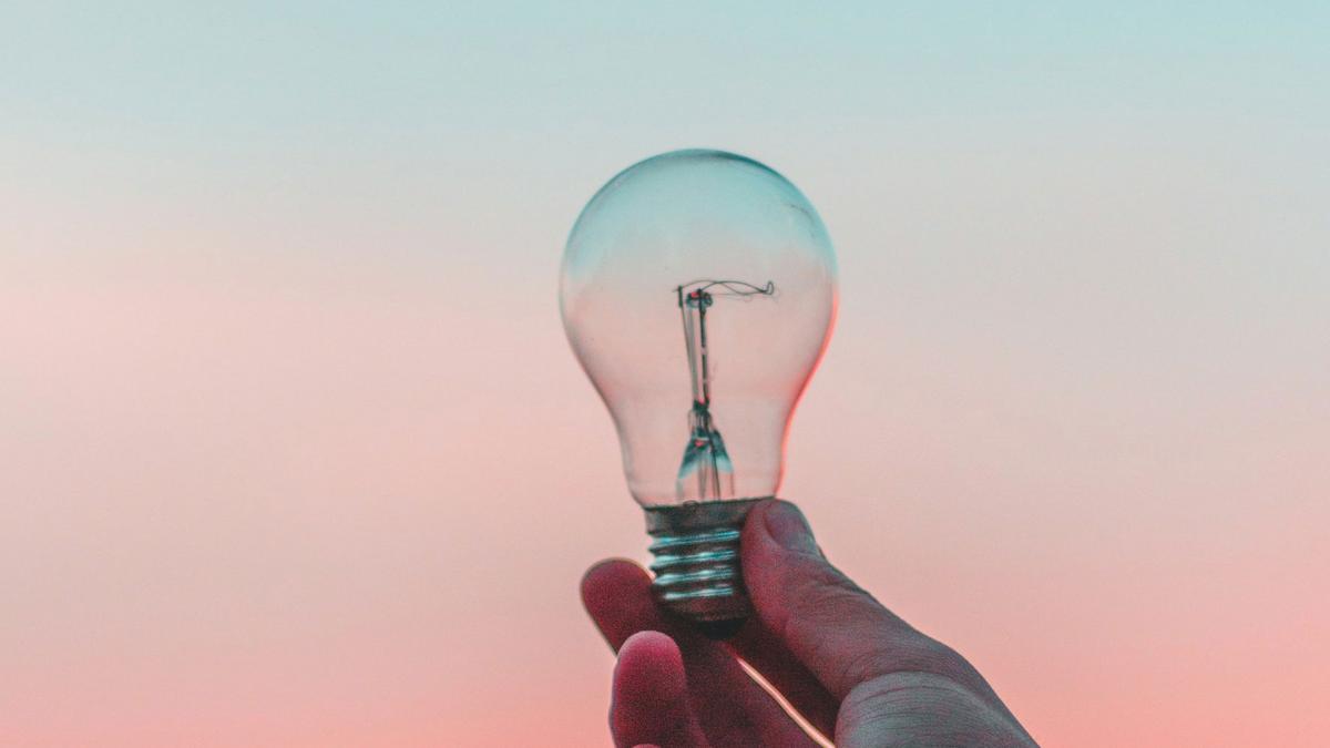 l’ampoule à incandescence