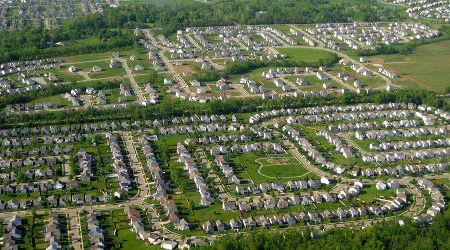 Densité et contrôle des infrastructures