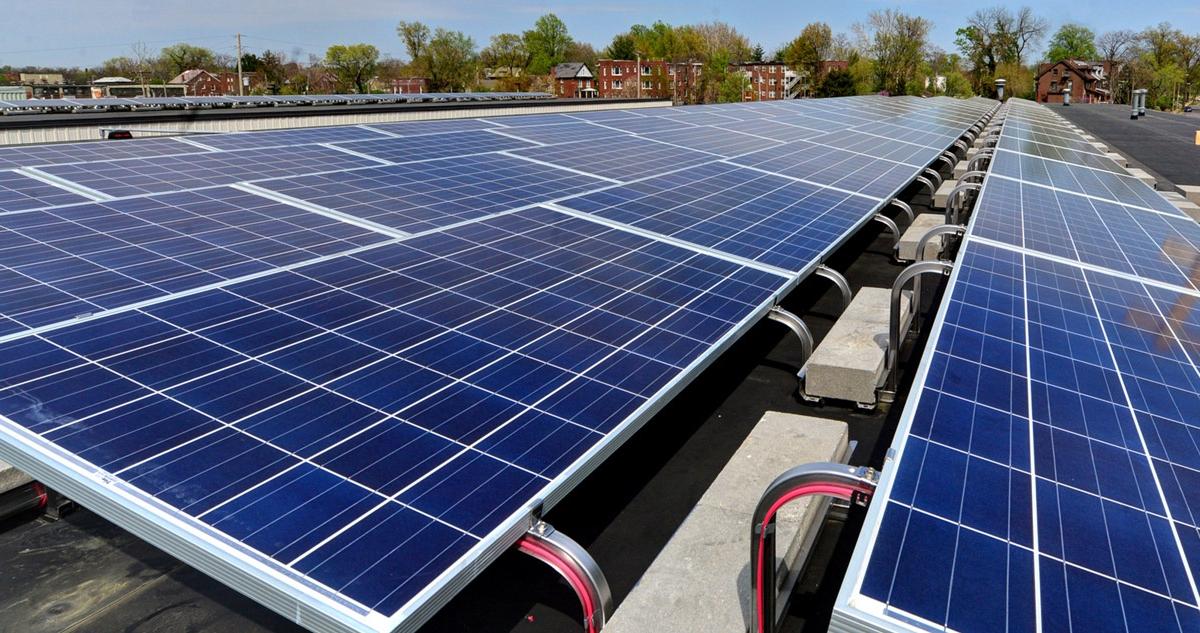 Fixations d'installations solaires pour toit plat sans percement