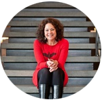 Nathalie Clément, courtier immobilier agréé DA, Directrice Via Capitale Du Mont-Royal - Accréditée ÉcoCourtier et formatrice pour Écohabitation