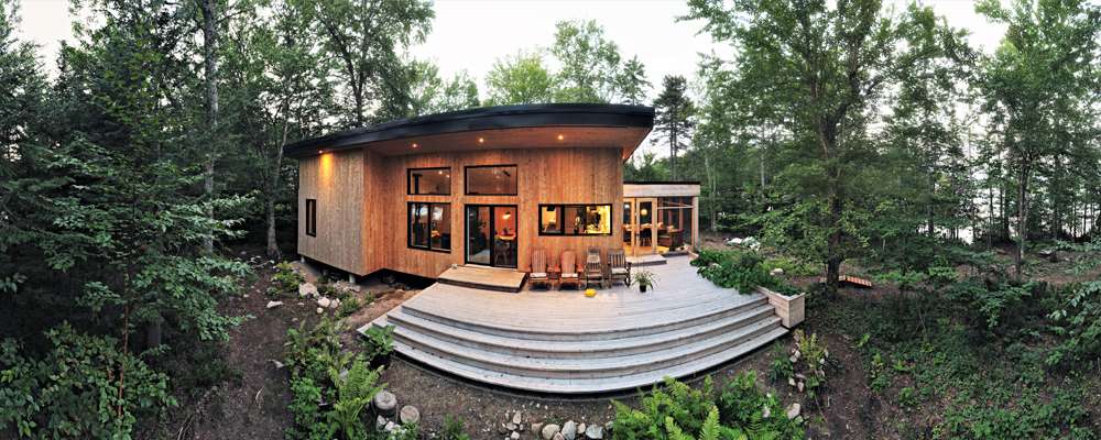 La Planque, une maison compacte signée LEED