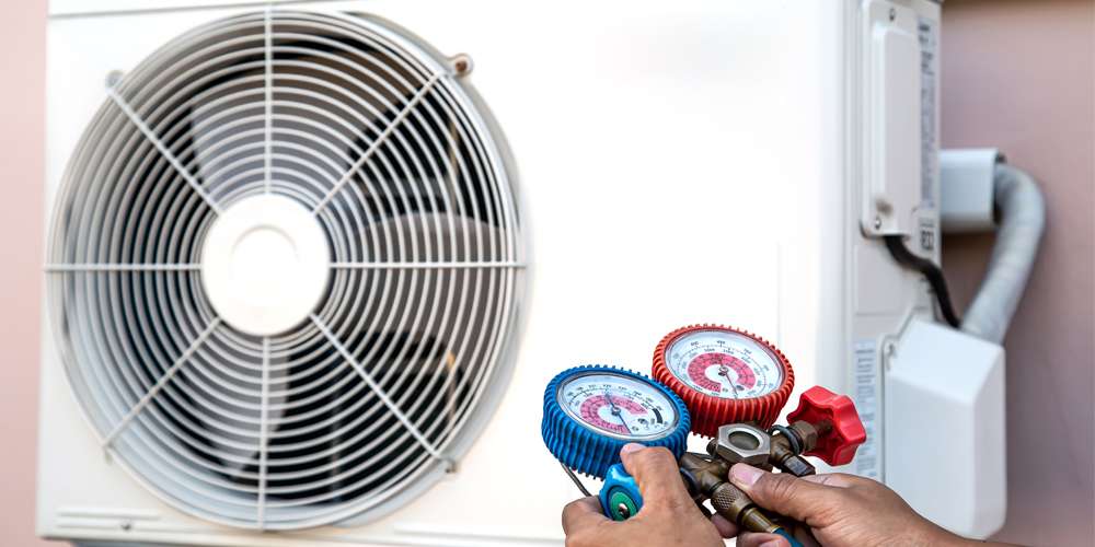 Installer une thermompompe efficace est subventionné par la subvention canadienne maisons plus vertes