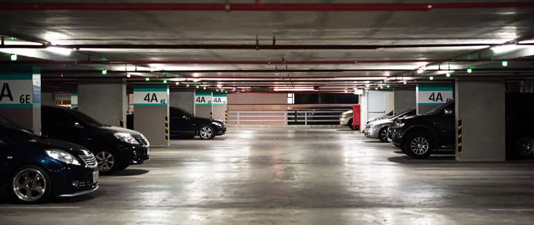 Dalle apparente dans le garage