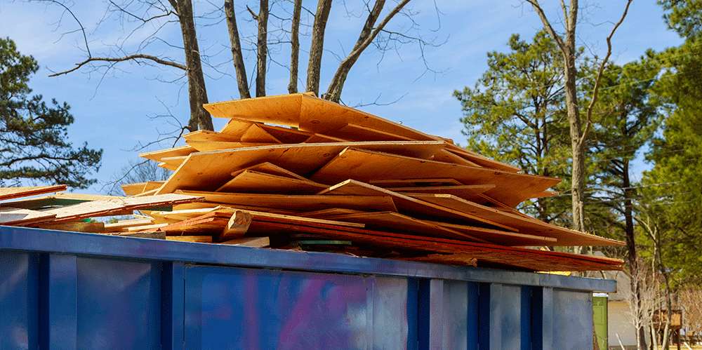 Déchets de construction pour le chauffage au bois