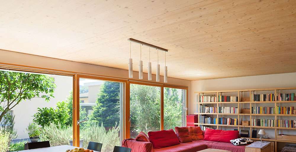 Revêtement de plafond en bois pour rénovation de maisons