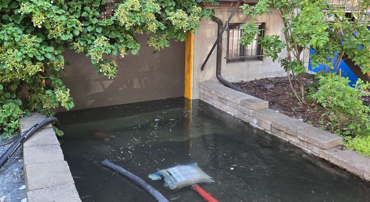 POur de garage étanche pour prévenir les inondations