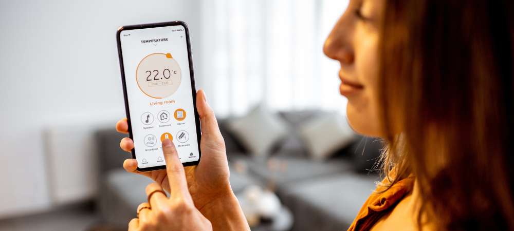 thermostat intelligent sur téléphone cellulaire