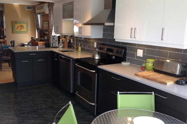 Après travaux de rénovation : une cuisine actualisée, saine et écolo