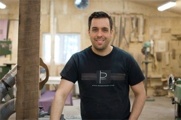 Maxime Poisson, ébéniste, utilise l'huile Kunos de Livos